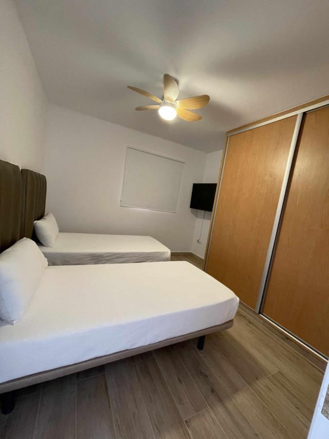 Apartamentos Maria Luisa Nº3 Los Cristianos (Tenerife) Exteriör bild